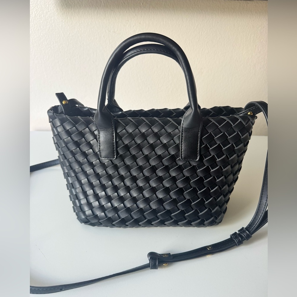Black Woven Vegan Leather Tote with Detachable Pouch - Picture 6 of 15